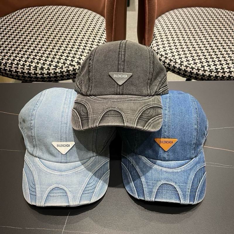 Balenciaga cap 083001